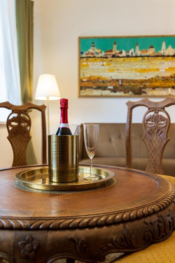 Doma3 Luxury Vilnius Apartment Ngoại thất bức ảnh